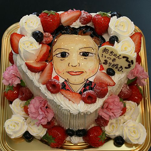 ロレーヌ洋菓子店 世界にひとつだけのお誕生日ケーキ キャラクターケーキ 似顔絵ケーキ イラストケーキ 東京 都内 手描き 手書き